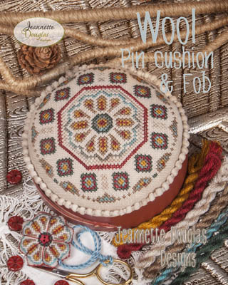 (image for) Wool Pincushion & Fob